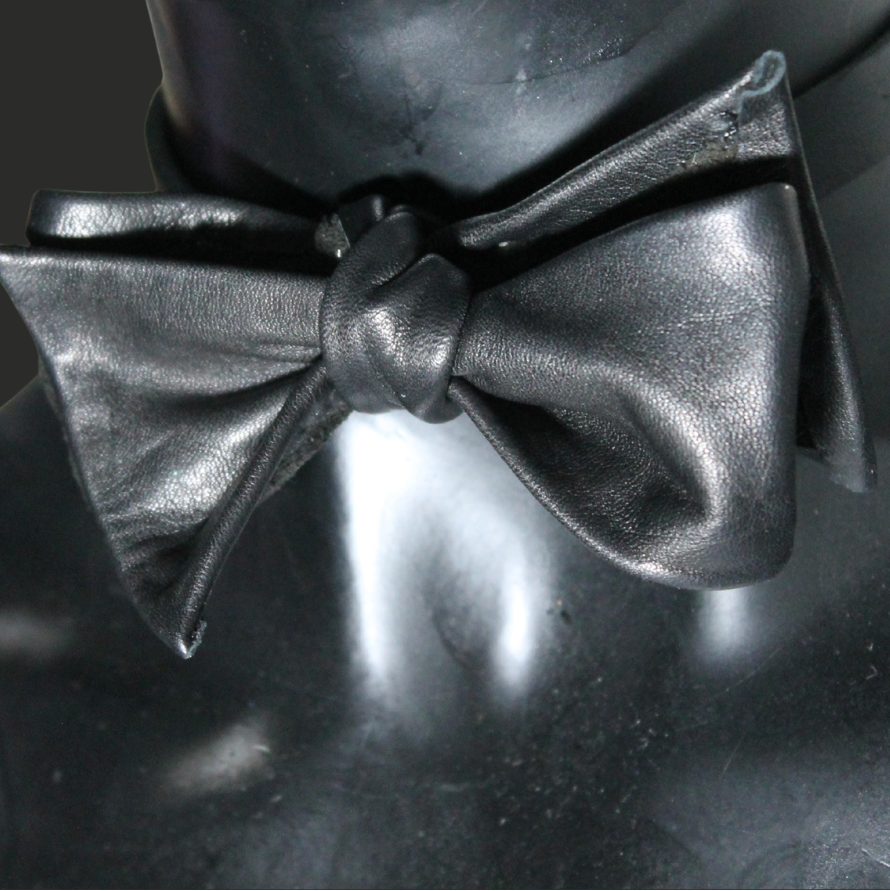 Lambskin black tie
