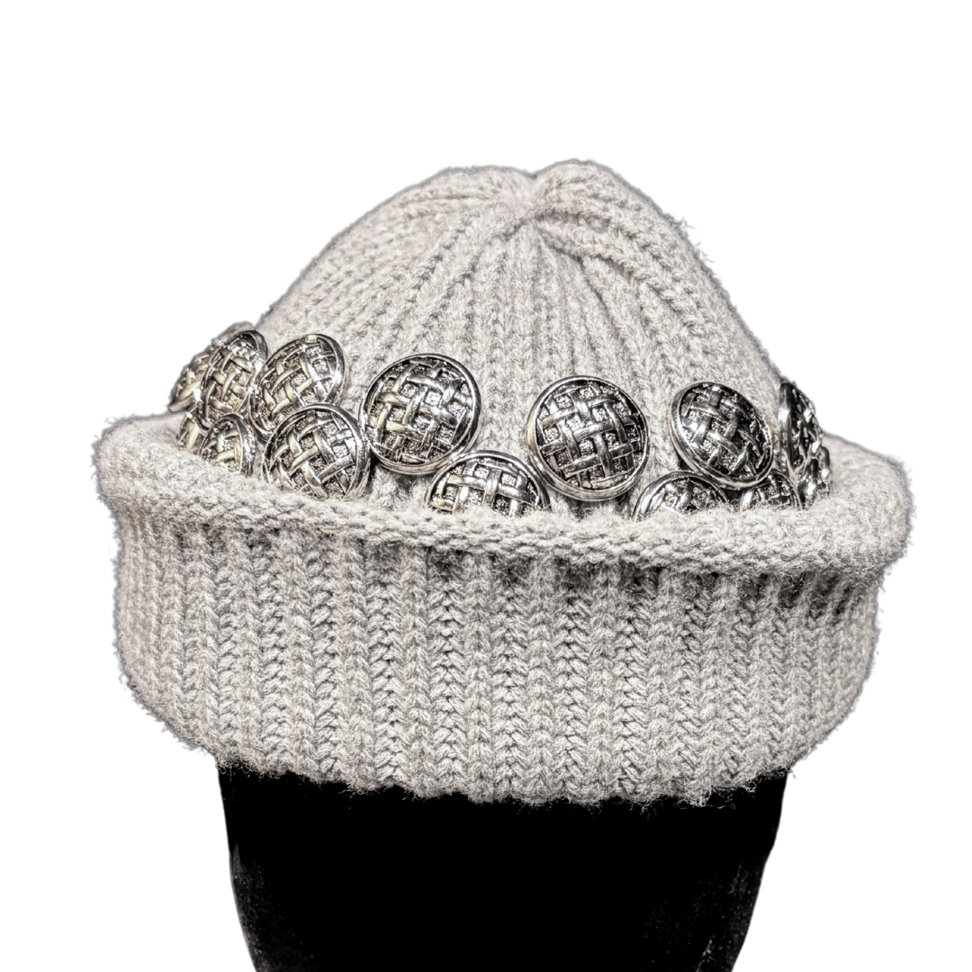 Grey woven cap with silver vintage buttons 